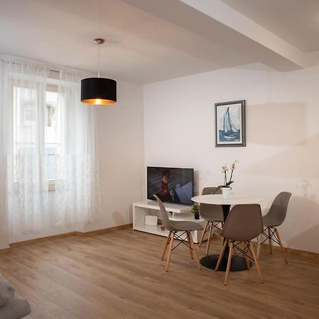 Apartments And Rooms Luan Rovinj Exterior foto