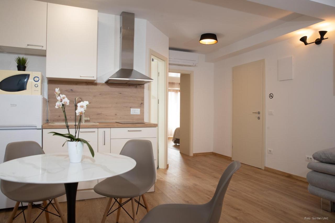 Apartments And Rooms Luan Rovinj Exterior foto